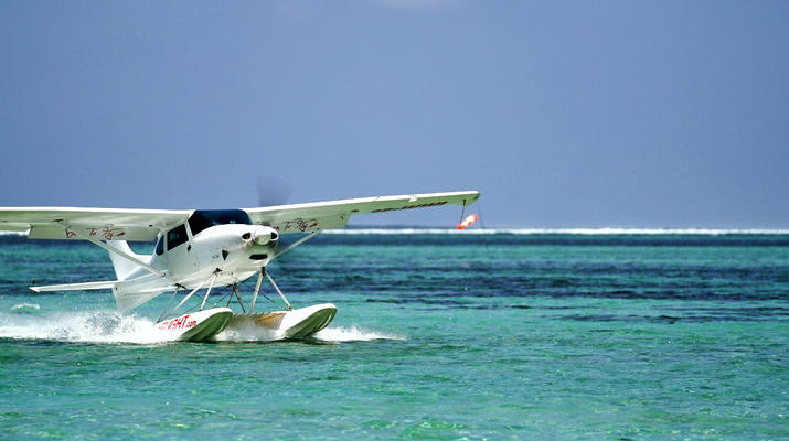 Scenic Flights-Le Morne-Scenic seaplane flight over Mauritius-6